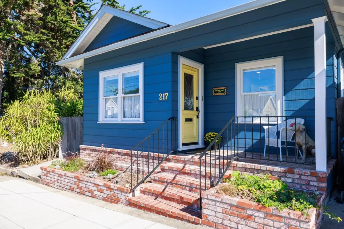 217 Park Street, Pacific Grove, CA 93950 - Image #1