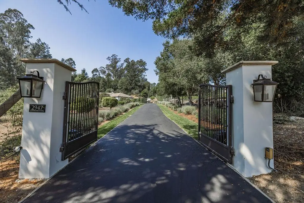 2947 Pleasant Valley Road, Aptos, CA 95003 - Image #1