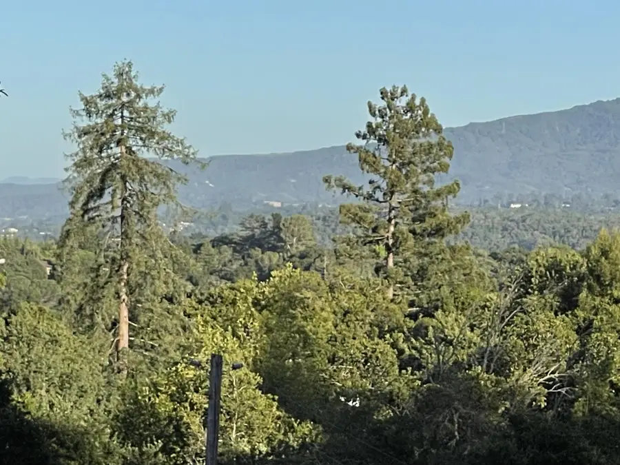 221 Highland Terrace, Woodside, CA 94062 - Image #3