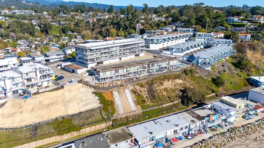 230 Rio Del Mar Boulevard #K, Aptos, CA 95003 - Image #2