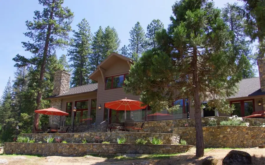 7899 Forest Drive, Yosemite National Park, CA 95389 - Image #3