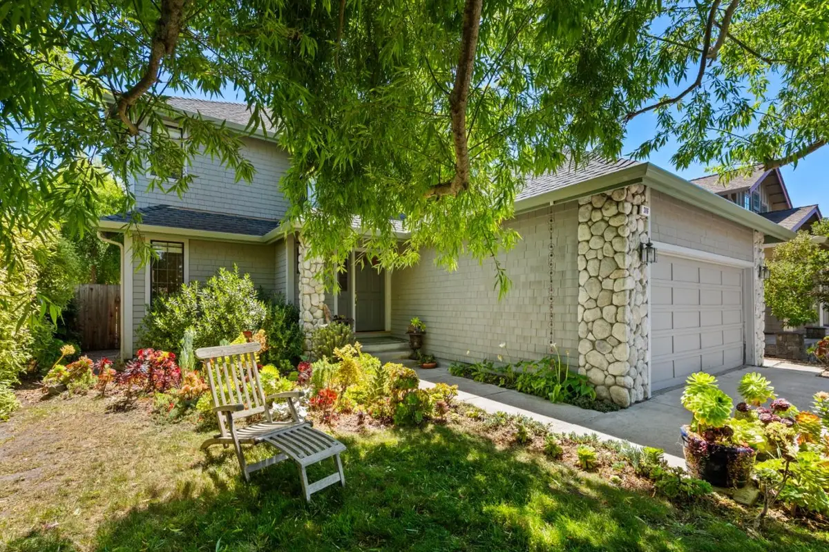 316 Valdez Avenue, Half Moon Bay, CA 94019 - Image #1