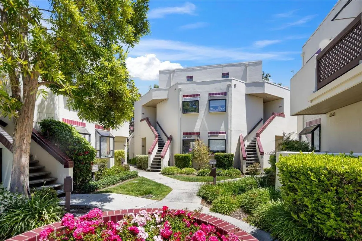 203 Shorebird Circle, Redwood City, CA 94065 - Image #1