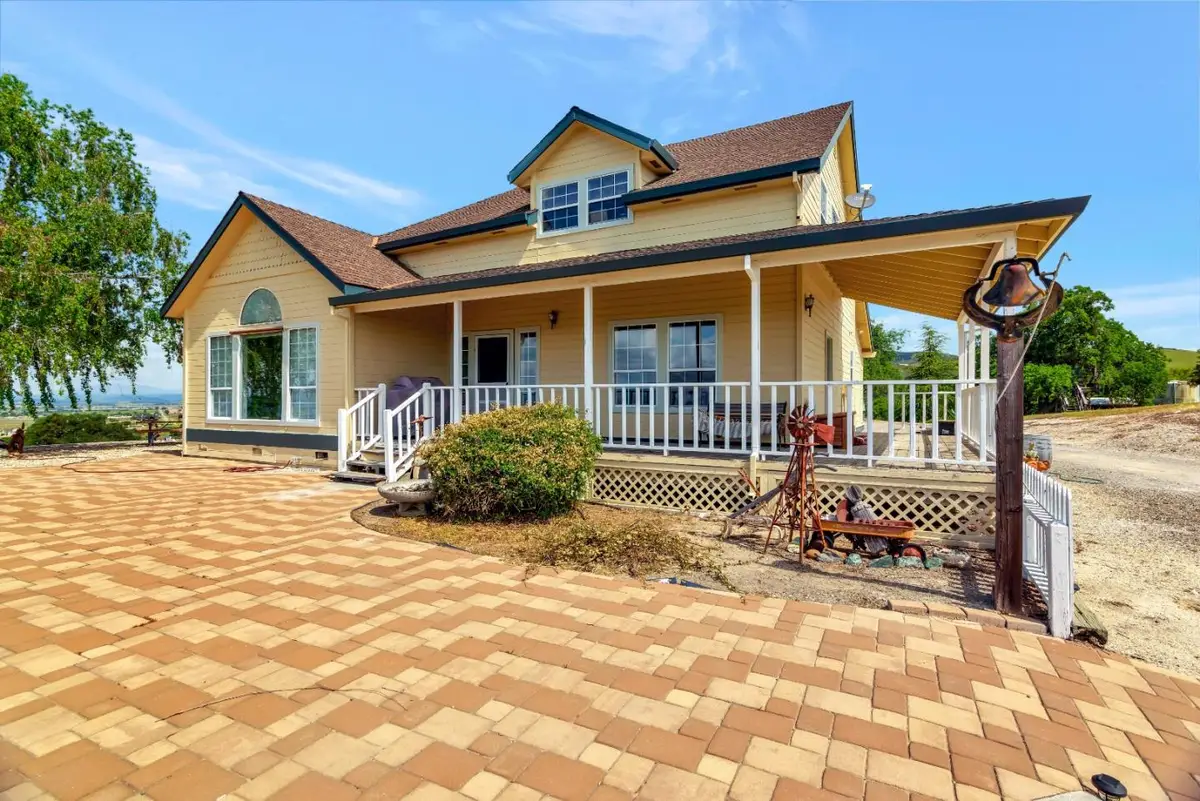 70500 Bradley Lockwood Road, Lockwood, CA 93932 - Image #1