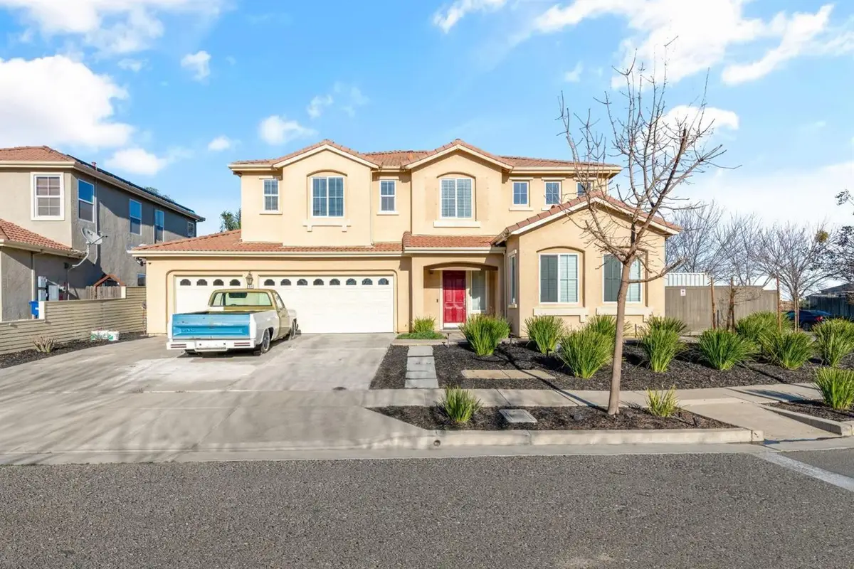 564 Millwood Drive, Patterson, CA 95363 - Image #1