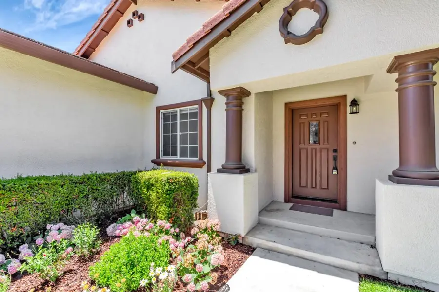 864 Powell, Hollister, CA 95023 - Image #3