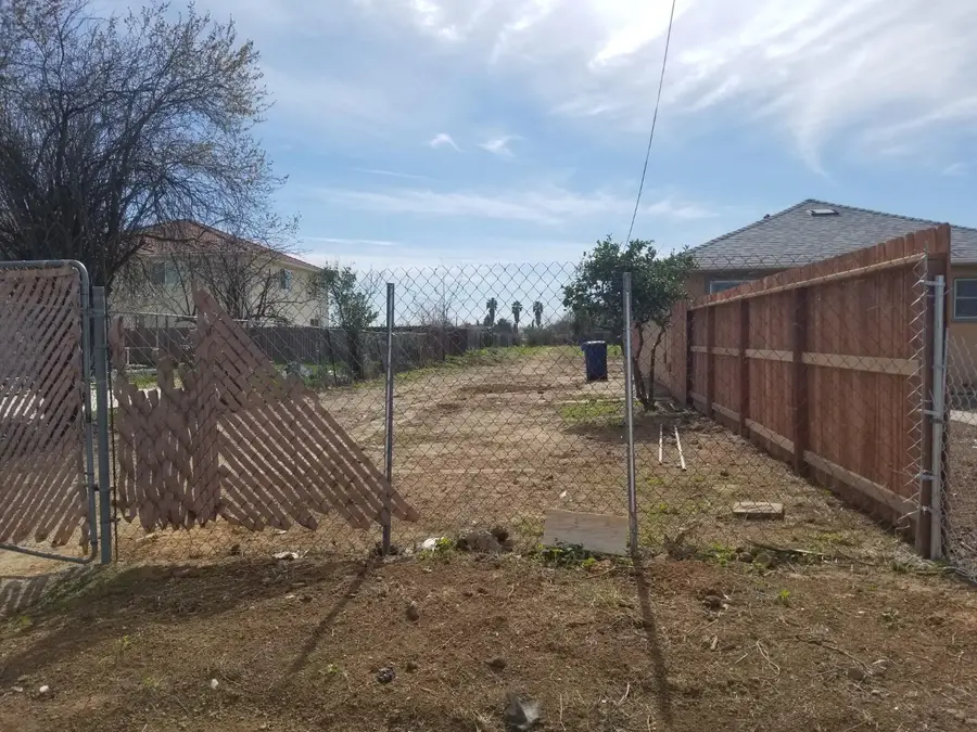 7440 38th Avenue, Sacramento, CA 95824 - Image #2