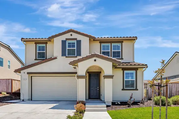 2041 Camden Street, Hollister, CA 95023