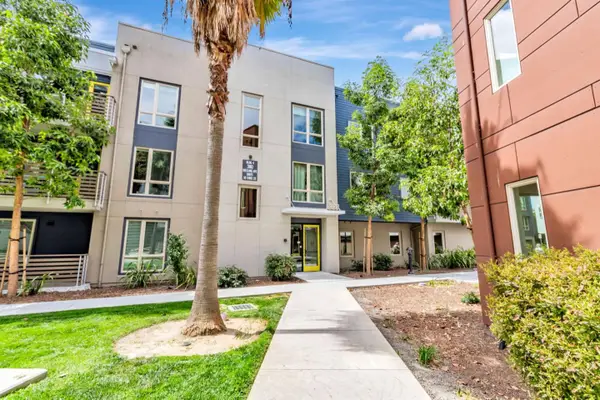 380 Riesling Avenue #21, Milpitas, CA 95035