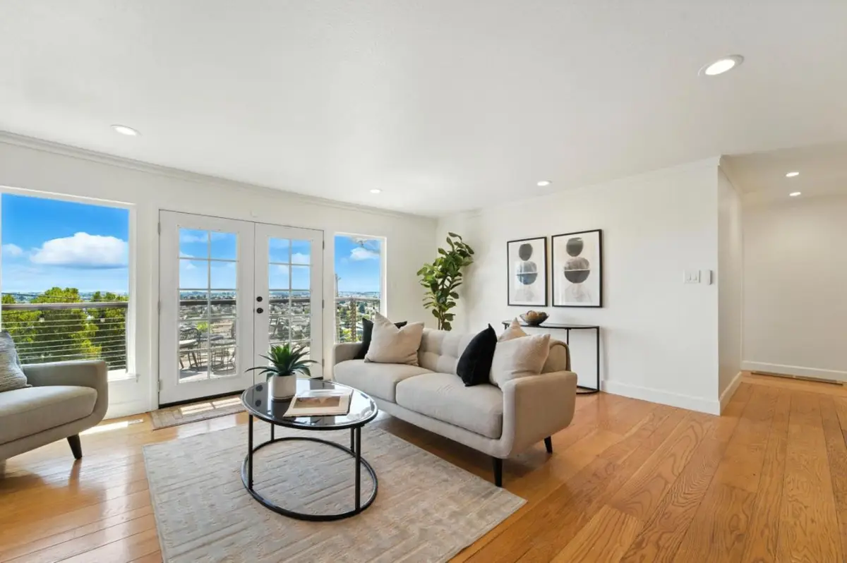 8730 Burr Street, Oakland, CA 94605 - Image #1