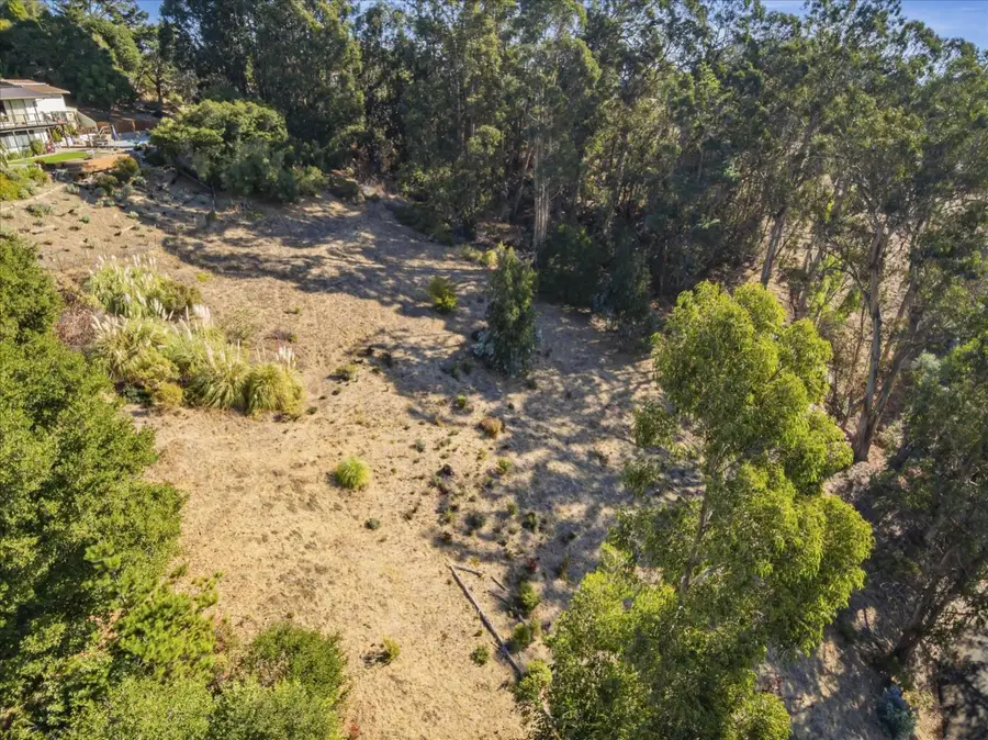 11388 Lochard Street, Oakland, CA 94605 - Image #3