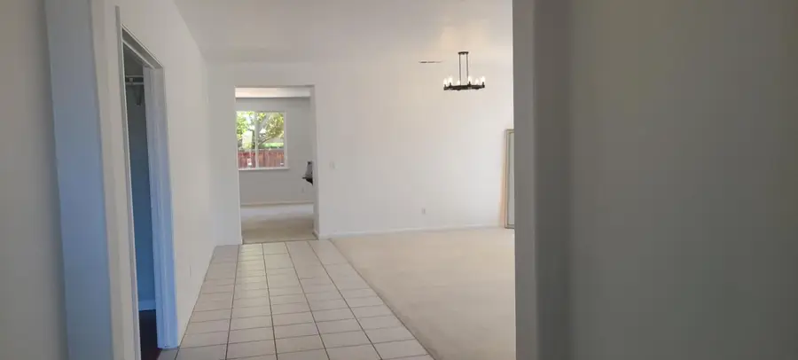 790 Everglades Lane, Tracy, CA 95377 - Image #2