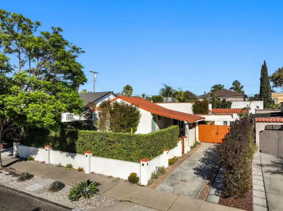1250 Hauser Boulevard, Los Angeles, CA 90019 - Image #3
