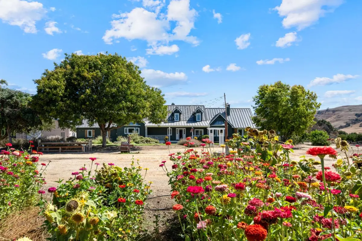 6840 Southside Road, Hollister, CA 95023 - Image #1