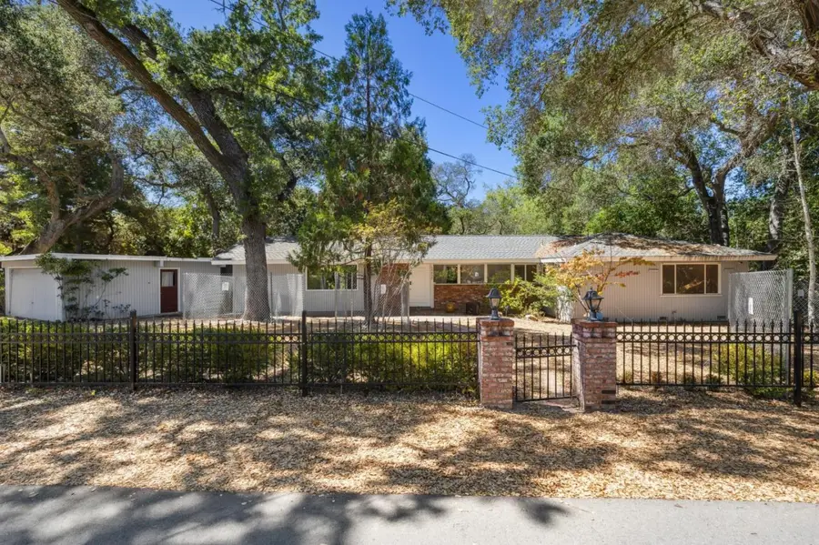 14835 Farwell Avenue, Saratoga, CA 95070 - Image #2