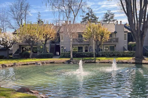 2296 Almaden Road #B, San Jose, CA 95125