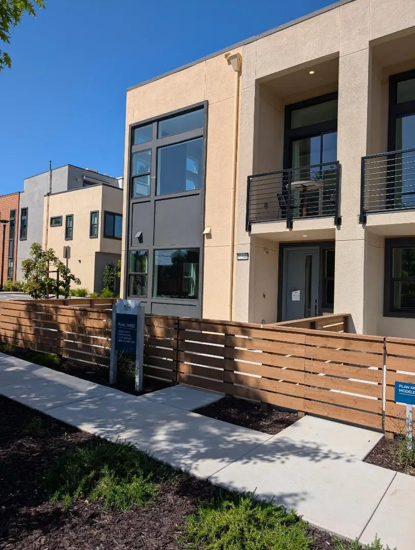 11315 Cottonwood Place #39-09 Plan 3, Saratoga, CA 95070 - Image #1