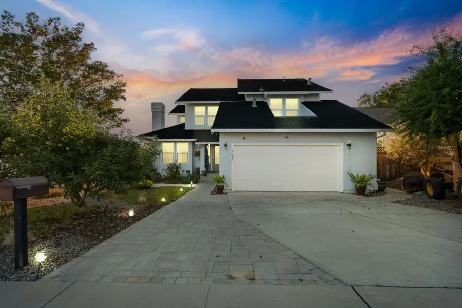 1090 Los Altos Drive, Hollister, CA 95023 - Image #2