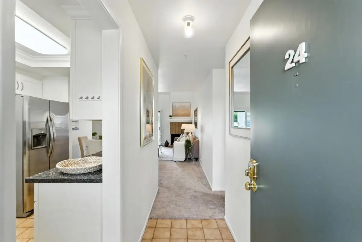 24 Pelican Lane, Redwood City, CA 94065 - Image #1