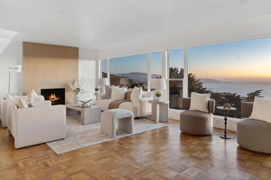 9 Seahaven Court, Pacifica, CA 94044 - Image #2