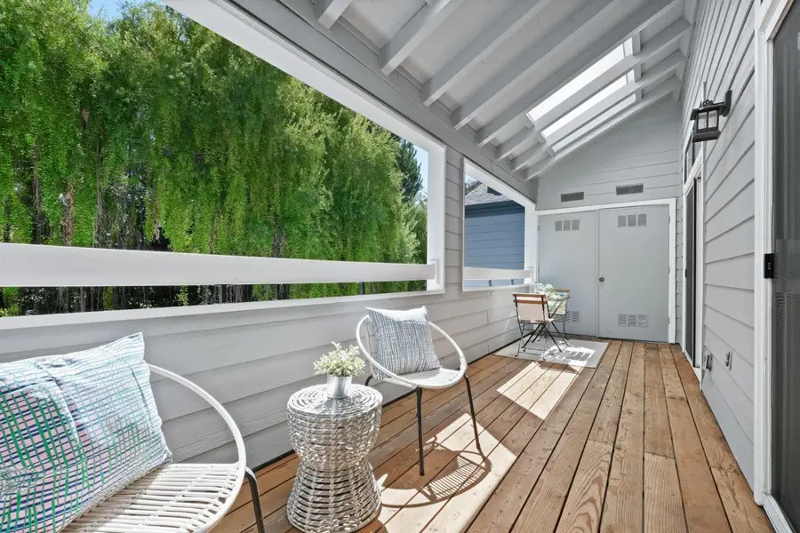 1735 Parkview Green Circle, San Jose, CA 95131 - Image #2