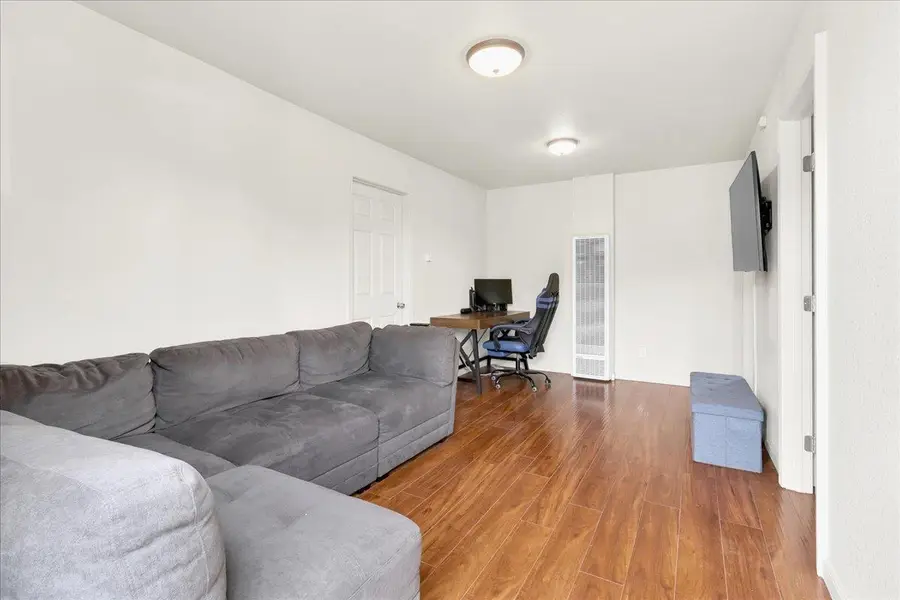 23 Capitol Street, Salinas, CA 93901 - #3