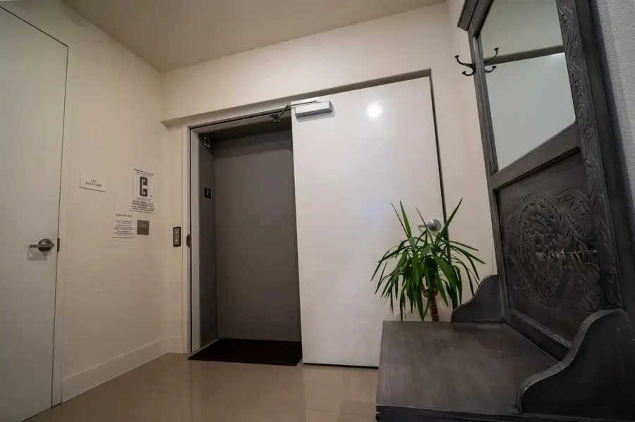 708 Eppleton Lane #204, Foster City, CA 94404 - Image #3