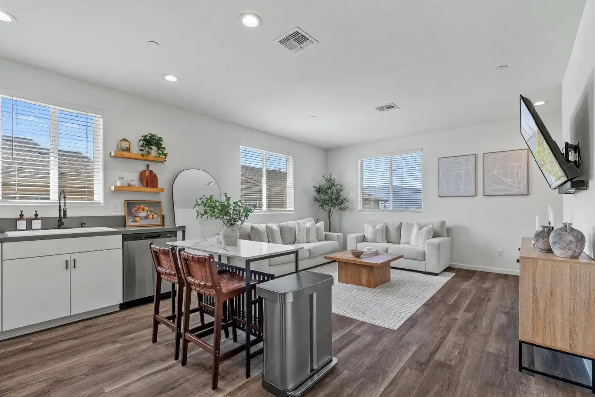 1278 San Antonio Street, Soledad, CA 93960 - #1