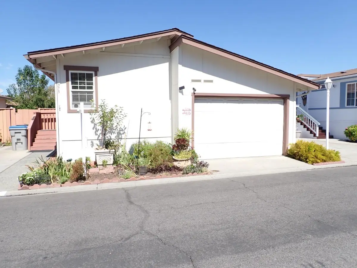 375 S Millpond Drive #375, San Jose, CA 95125 - Image #1