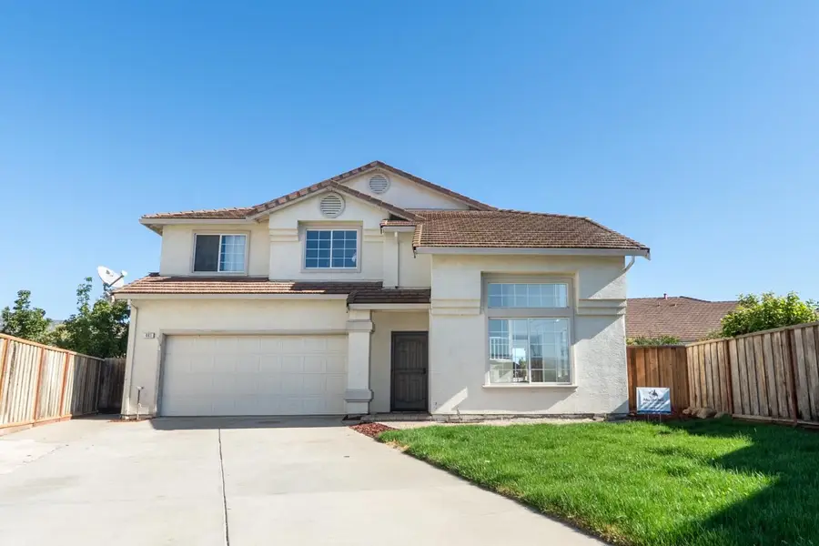 441 Adrian Court, Hollister, CA 95023 - Image #2