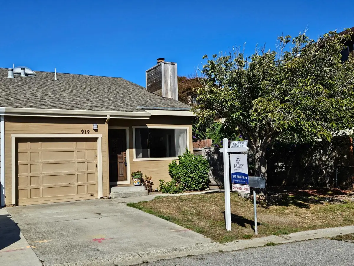 919 Paget Avenue, Santa Cruz, CA 95062 - Image #1