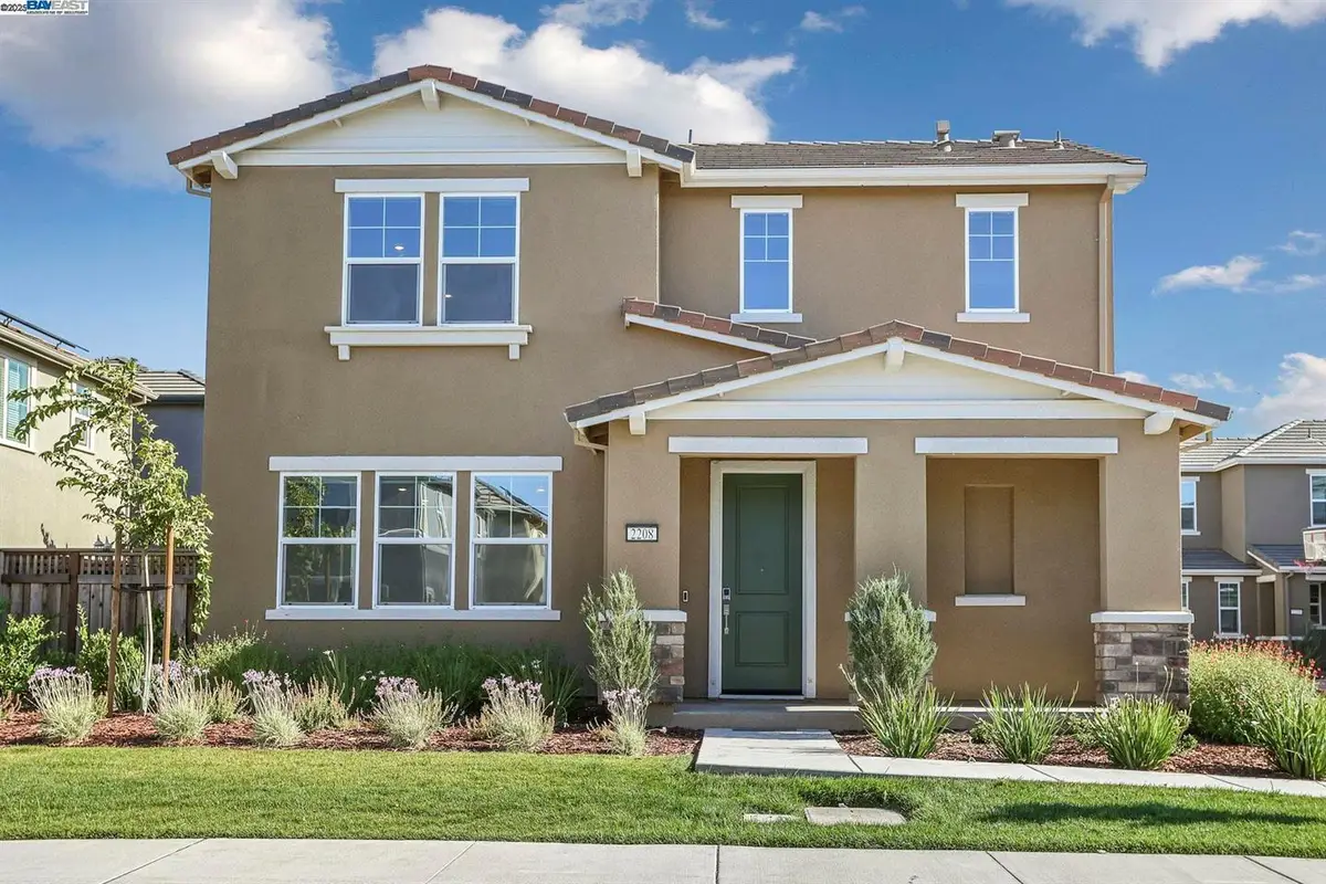 2208 Daimler Street, Lathrop, CA 95330 - Image #1