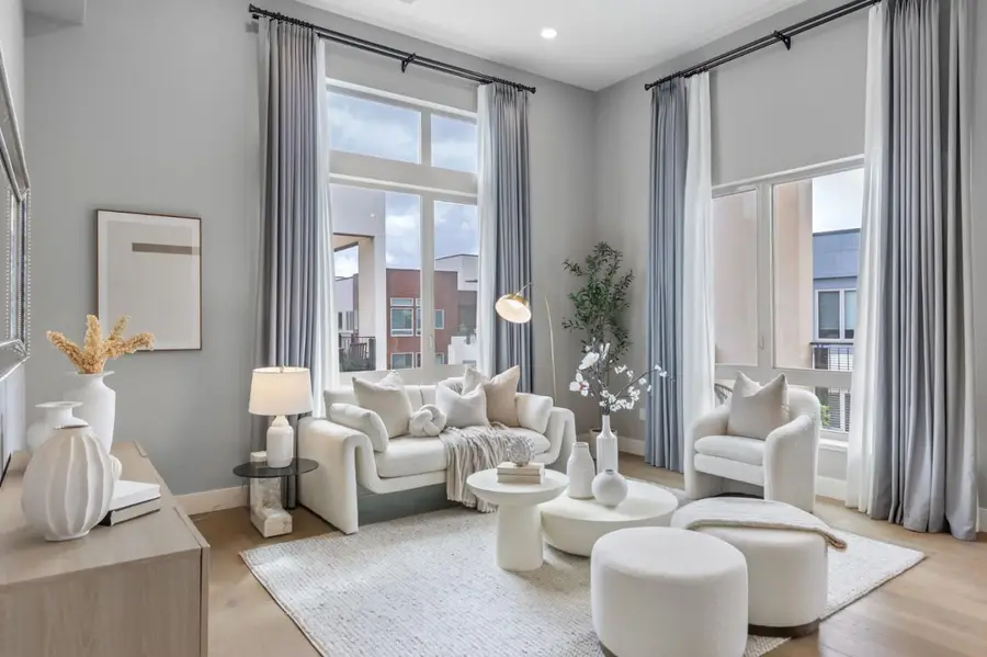 708 Thayer #404, Foster City, CA 94404 - Image #2