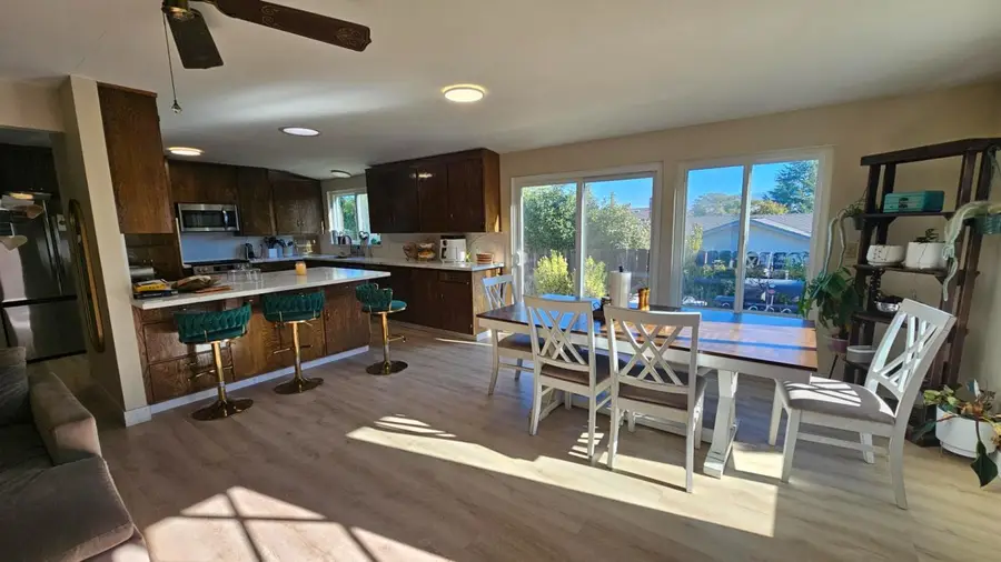 421 Donald Drive, Hollister, CA 95023 - Image #3