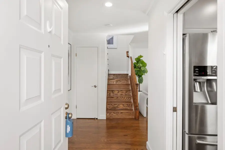 241 Bonita Lane, Foster City, CA 94404 - Image #2