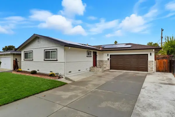 6384 Farm Hill Way, San Jose, CA 95120