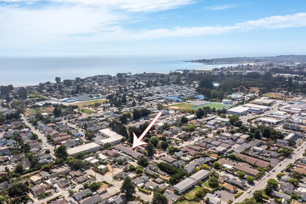 2030 Kinsley Street, Santa Cruz, CA 95062 - Image #1
