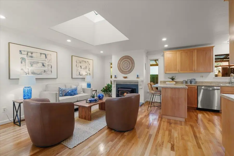 204 Nathan Court, Soquel, CA 95073 - Image #2