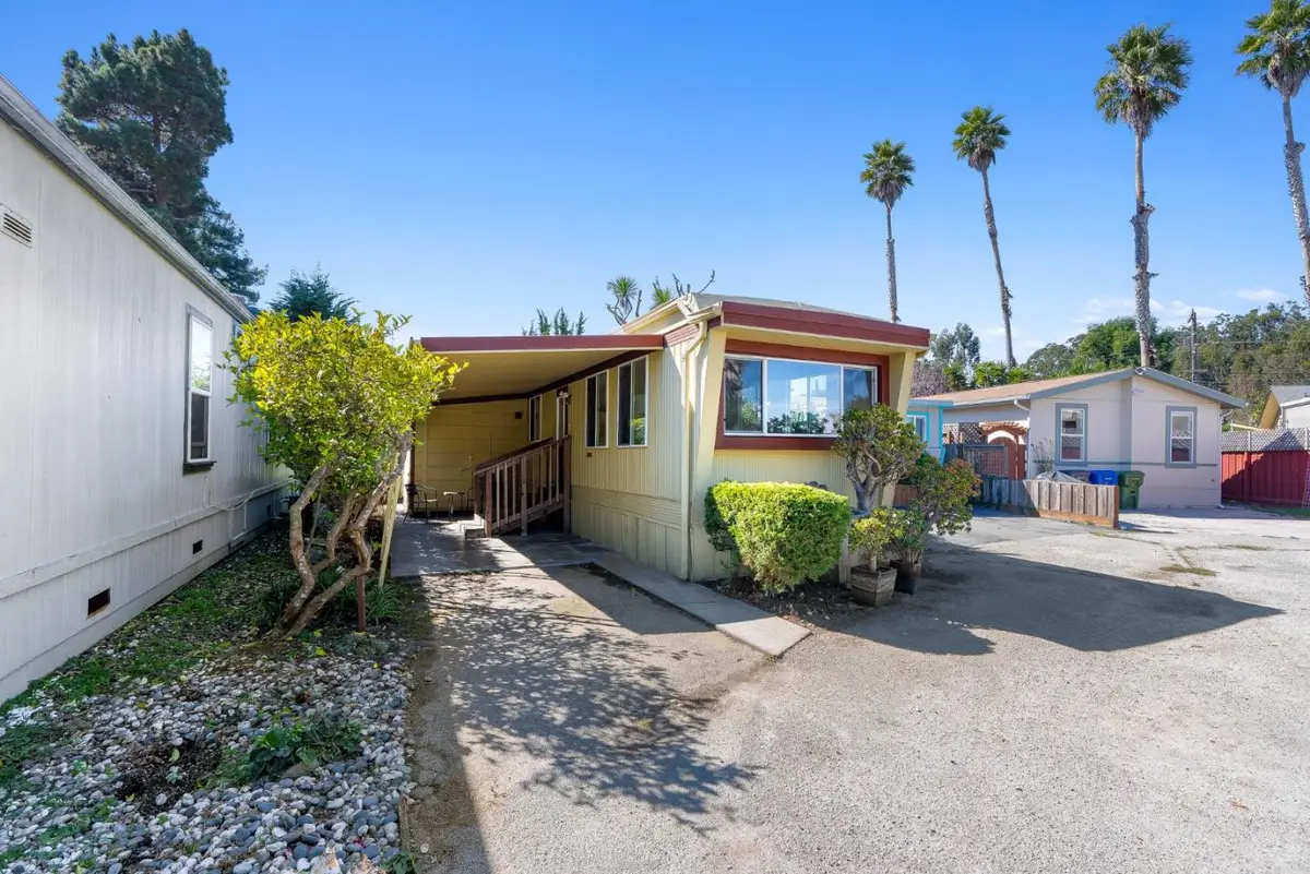 560 30th Avenue #33, Santa Cruz, CA 95062 - Image #1