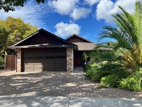 701 Christine Drive, Palo Alto, CA 94303