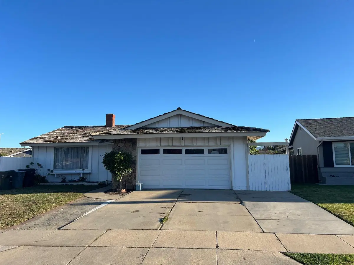 451 La Jolla Way, Salinas, CA 93901 - Image #1