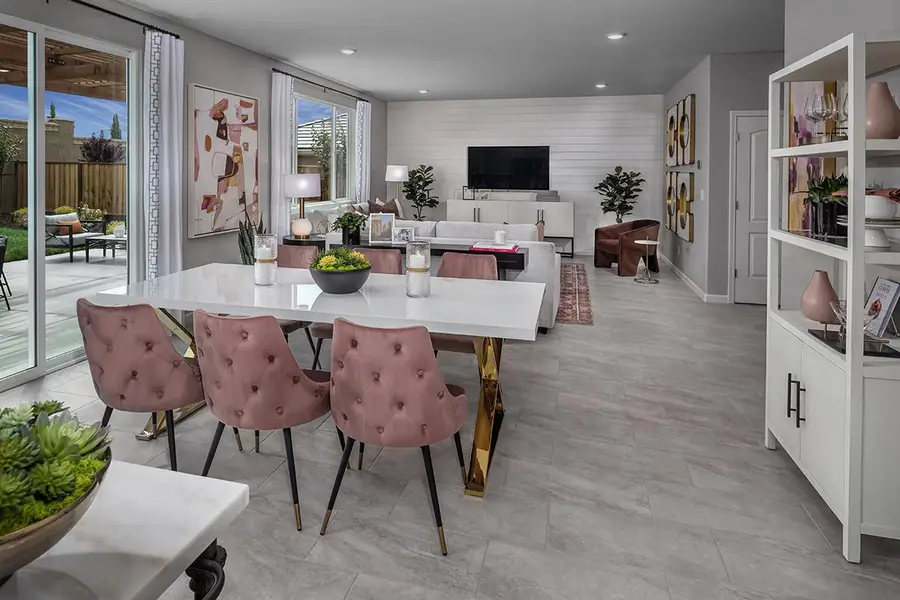 1910 Peony Street, Hollister, CA 95023 - Image #3