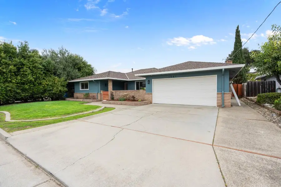 1941 Memorial Drive, Hollister, CA 95023 - Image #3