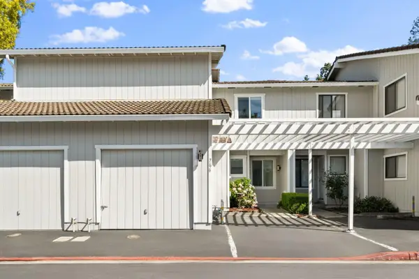 766 Pollard Road, Los Gatos, CA 95032