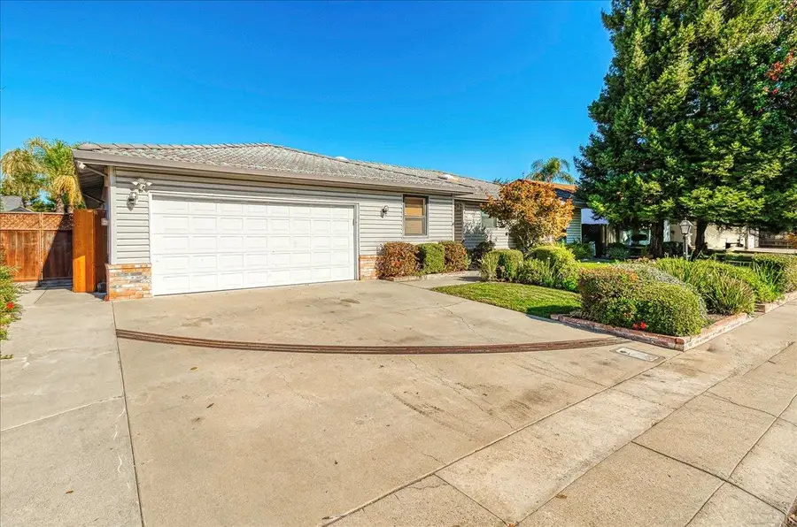 2425 Becker Court, Modesto, CA 95358 - Image #3