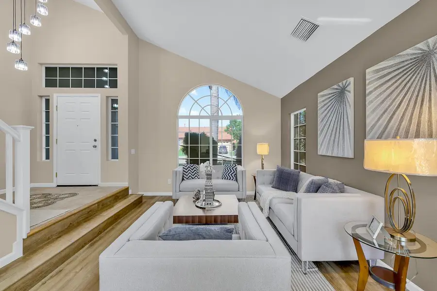 723 Ann Gabriel Lane, Tracy, CA 95377 - Image #3