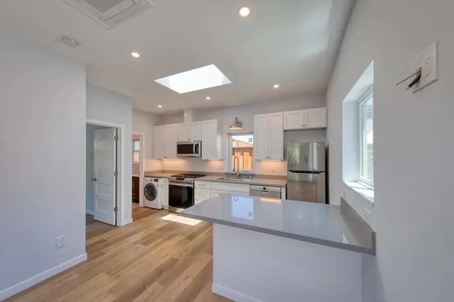 1439 38th Avenue, Oakland, CA 94601 - Image #2