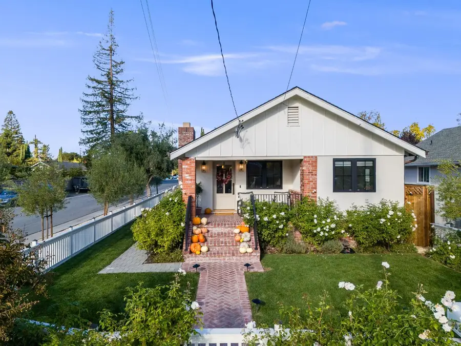 203 Santa Clara Avenue, Redwood City, CA 94061 - Image #2