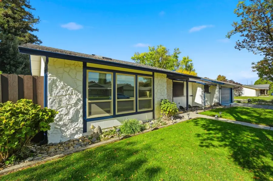 3405 Bellevue Drive, Modesto, CA 95350 - Image #2