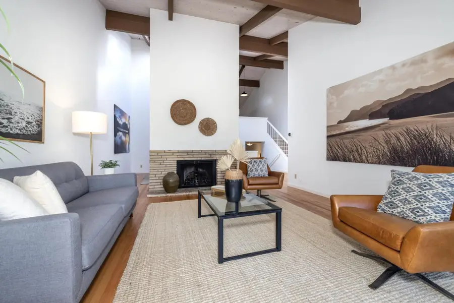 166 Sand Hill Circle, Menlo Park, CA 94025 - Image #2